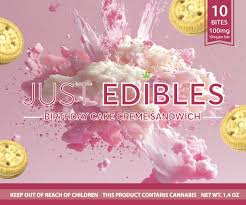 Photograph of product: Just Edibles | Birthday Cake Cookie Cream Sandwich 100mg