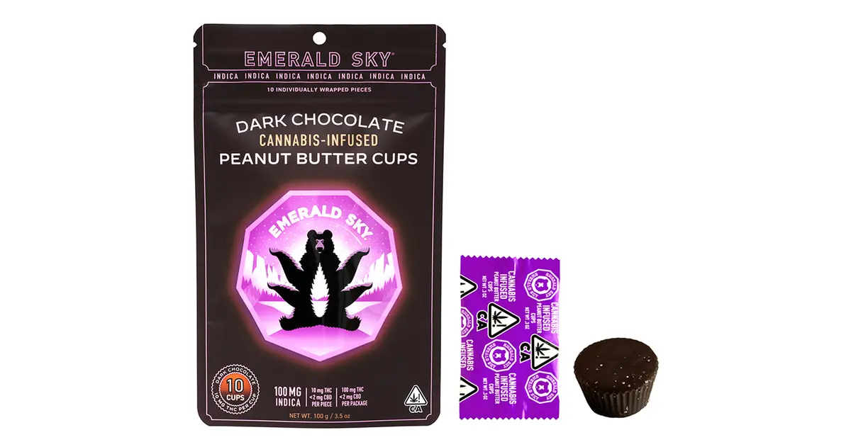 Photograph of product: Oui'd Dark Chocolate Peanut Butter Cups