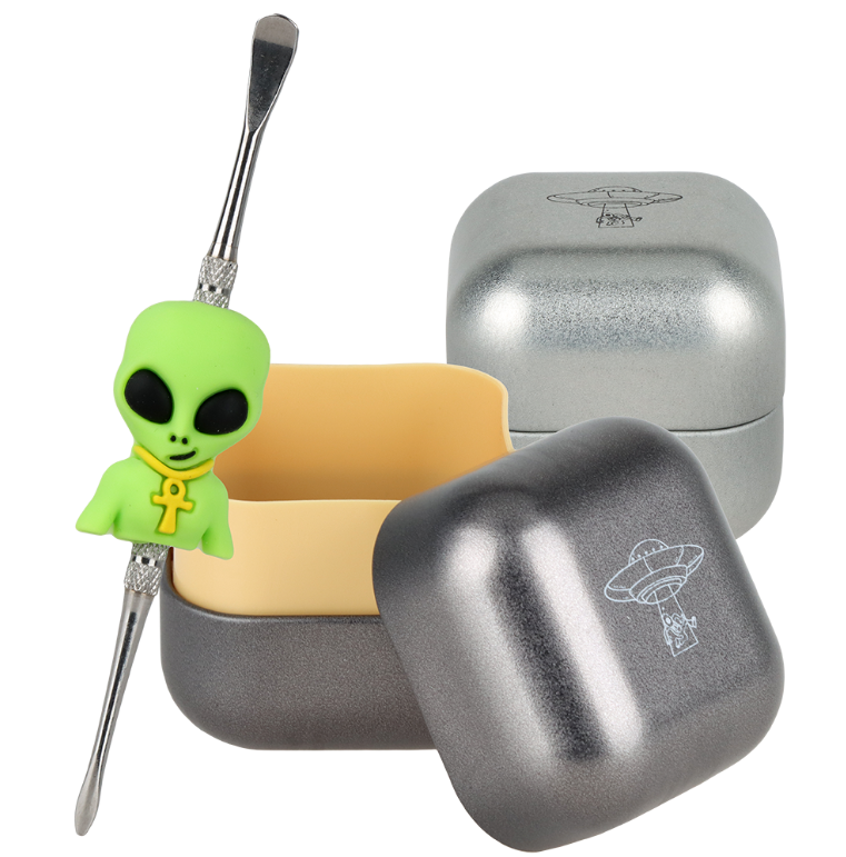 Photograph of product: Alien Dab Tool & UFO Concentrate Jar Set