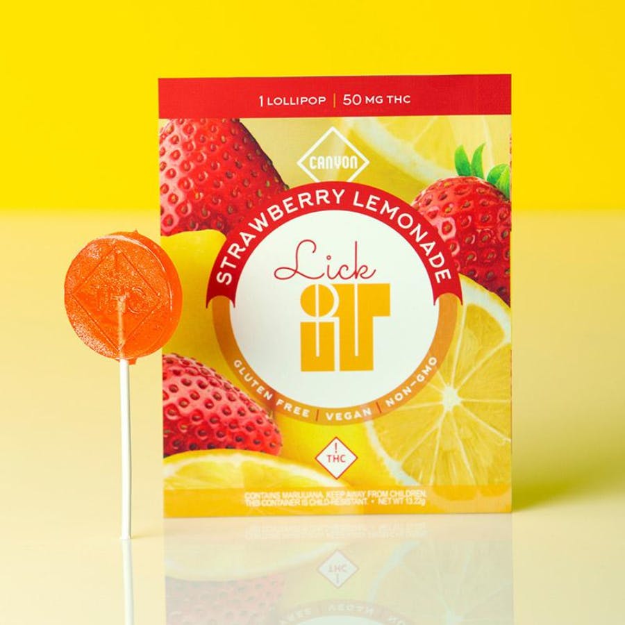 Photograph of product: Canyon LickIT Strawberry Lemonade Sucker 100mg - MED