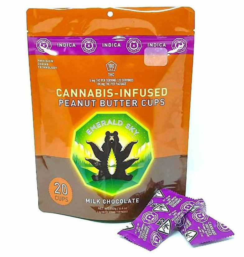 Photograph of product: Emerald Sky Oui'd Peanut Butter Cups, 100mg