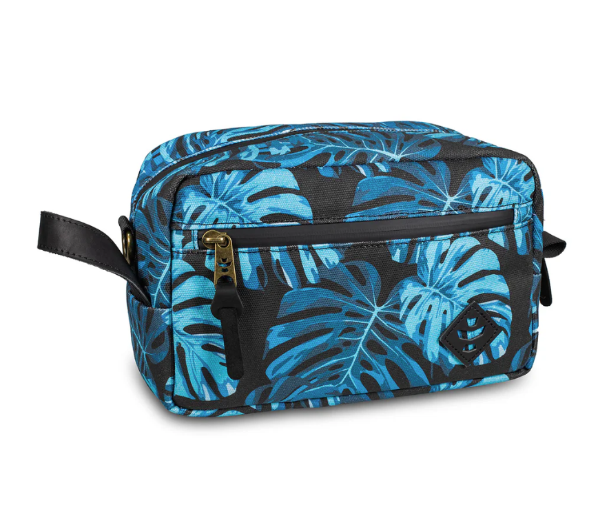 Photograph of product: Revelry The Storaway Kit - Monstera