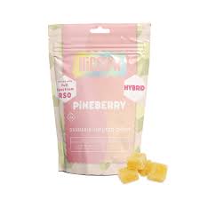 Photograph of product: HiColor | RSO Chews Pineberry | 100MG