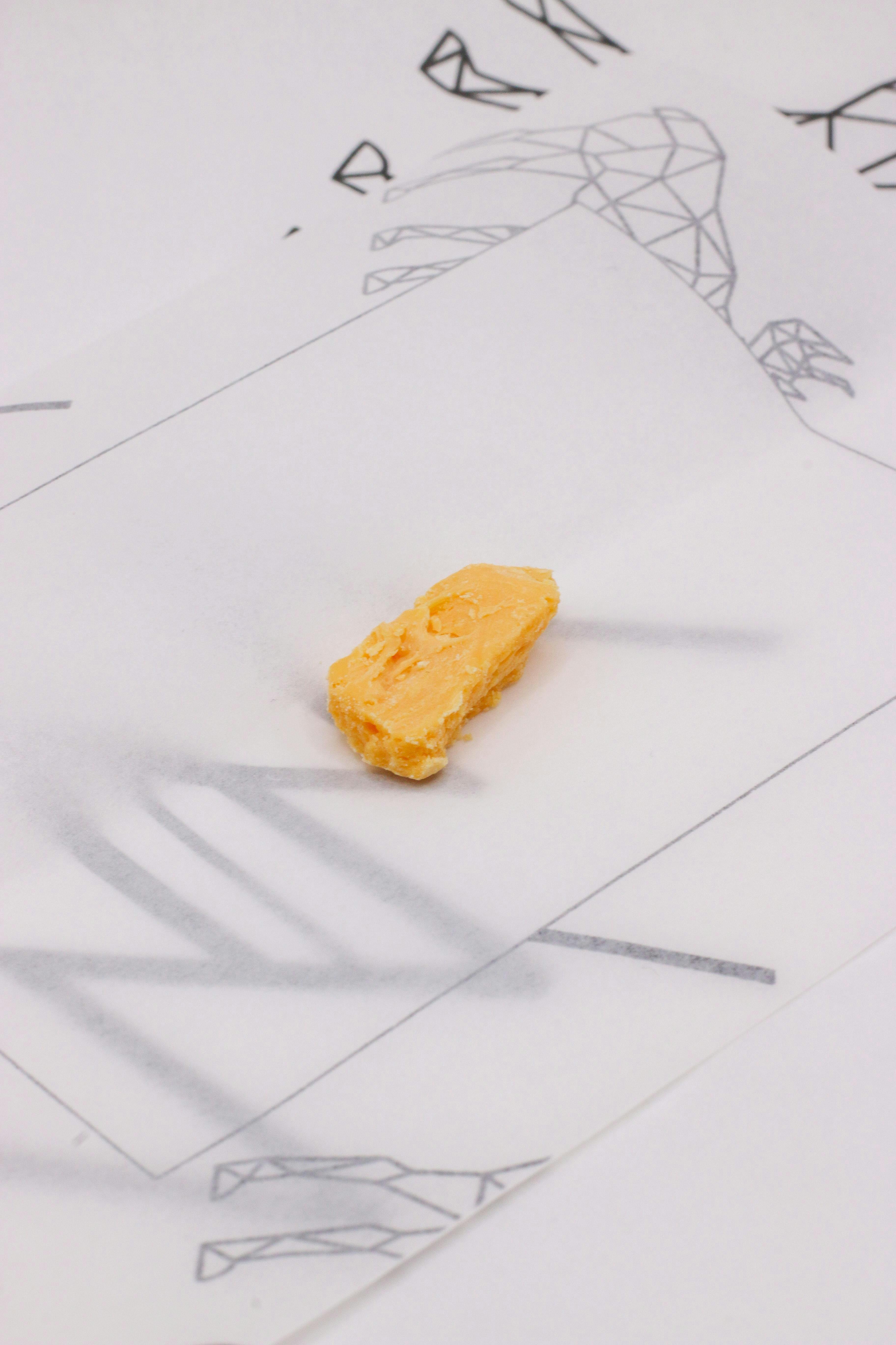 Photograph of product: White Mousse Wax 1g