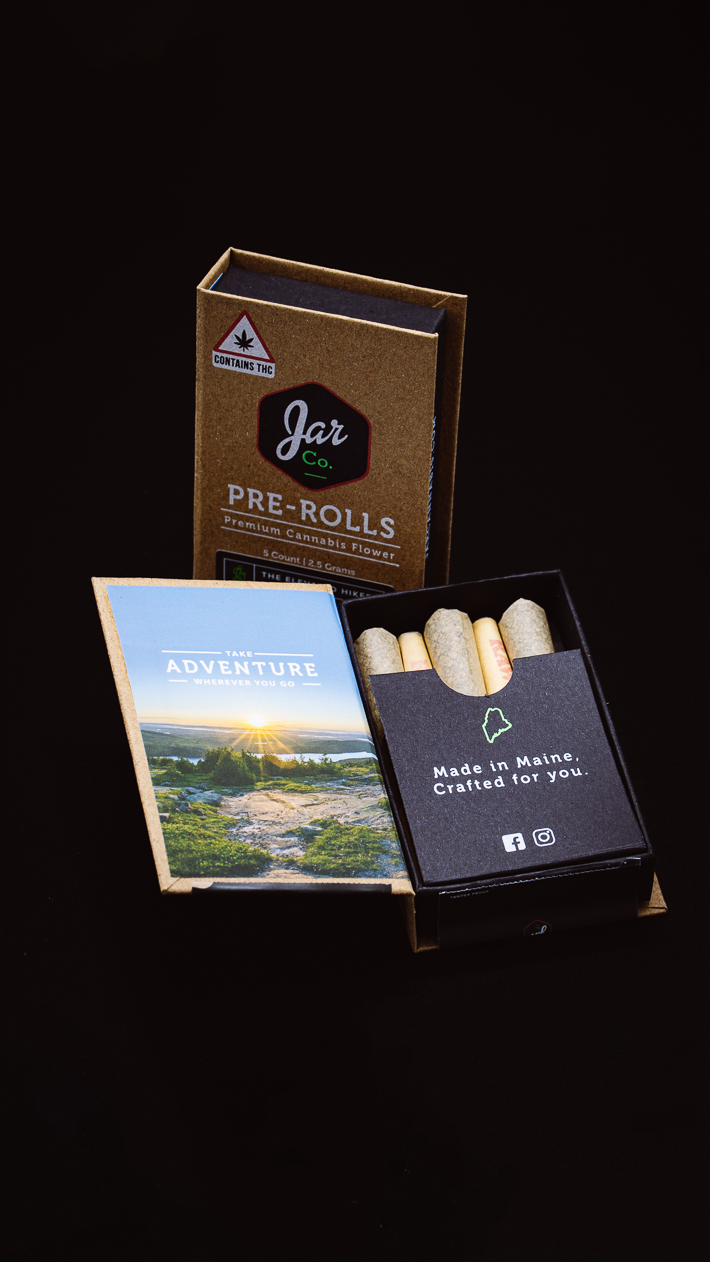 Photograph of product: Jar Co - Superboof .5G Pre-Roll 5 Pack