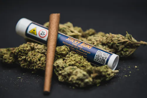 Photograph of Product: Breakfast Connections Single Blunt - Sticky Buns