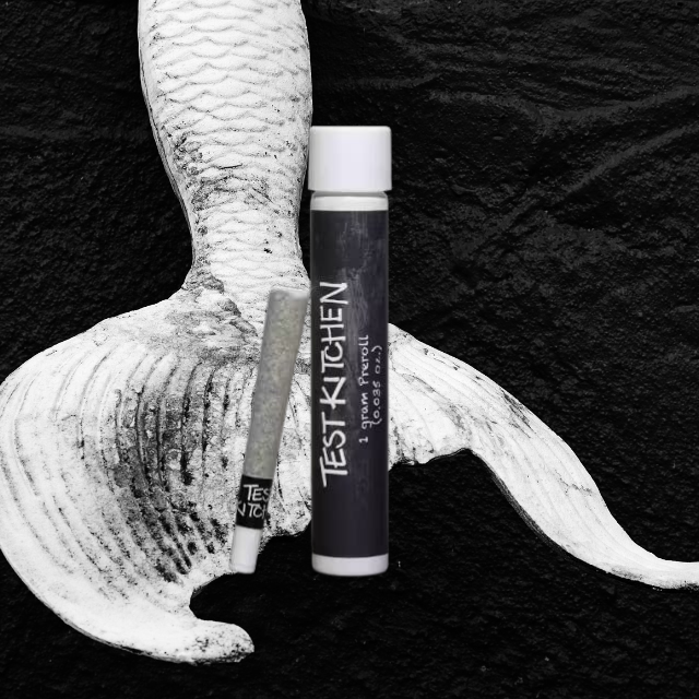 Photograph of product: PREROLL |  ETERNITY X YELLOW MERMAID #7 | 1G