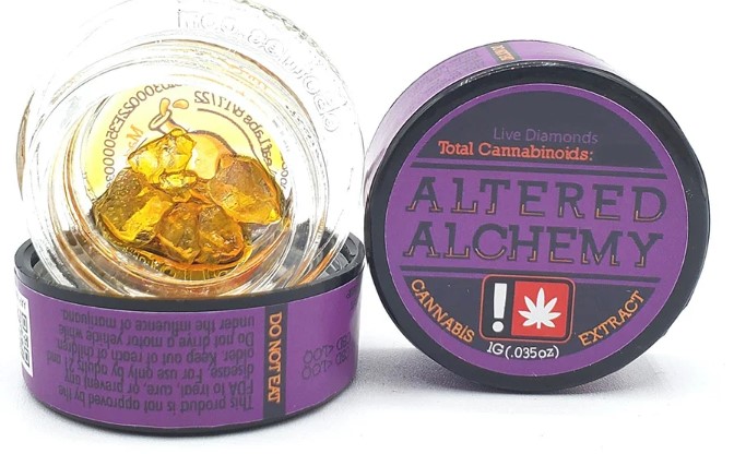 Photograph of product: Pancake x Skunk Bait - Live Resin - Altered Alchemy