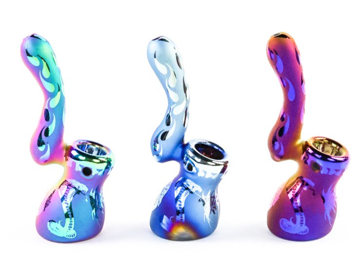 Photograph of product: Bubbler Large - - 6" Iridized Etched Sherlock Bubbler $25