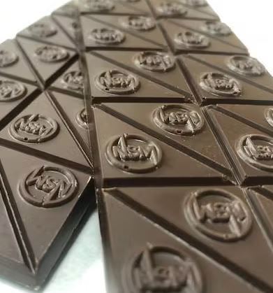 Photograph of product: 2:1 Sweet Dreams Dark Chocolate