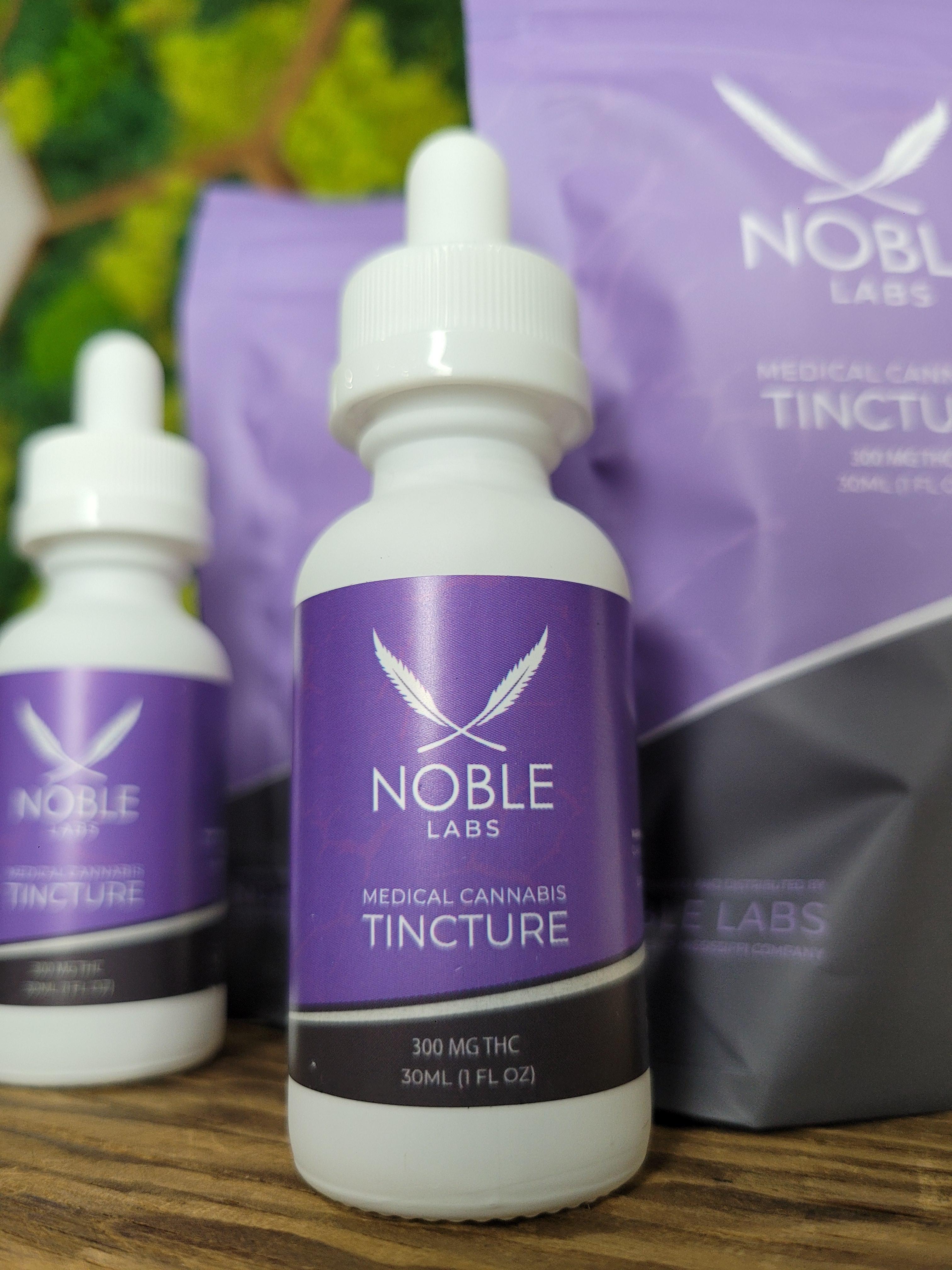 Photograph of product: Noble Labs | 50mg | 20:1 TH-oui Tincture