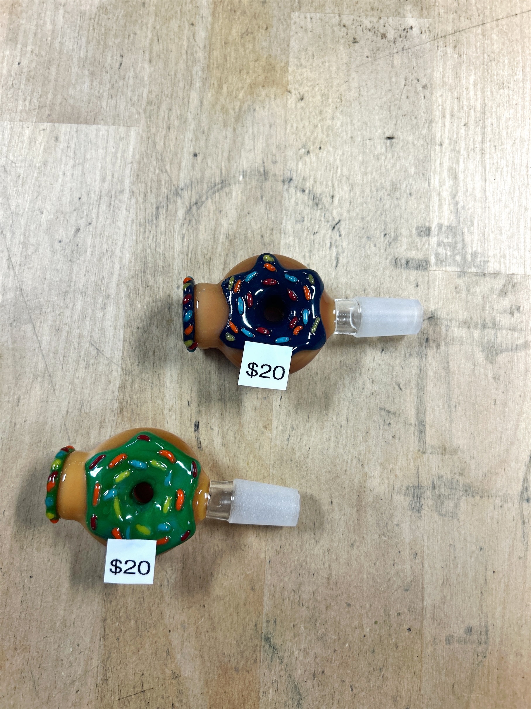 Photograph of product: Bowl - Sprinkler Donut Bowl