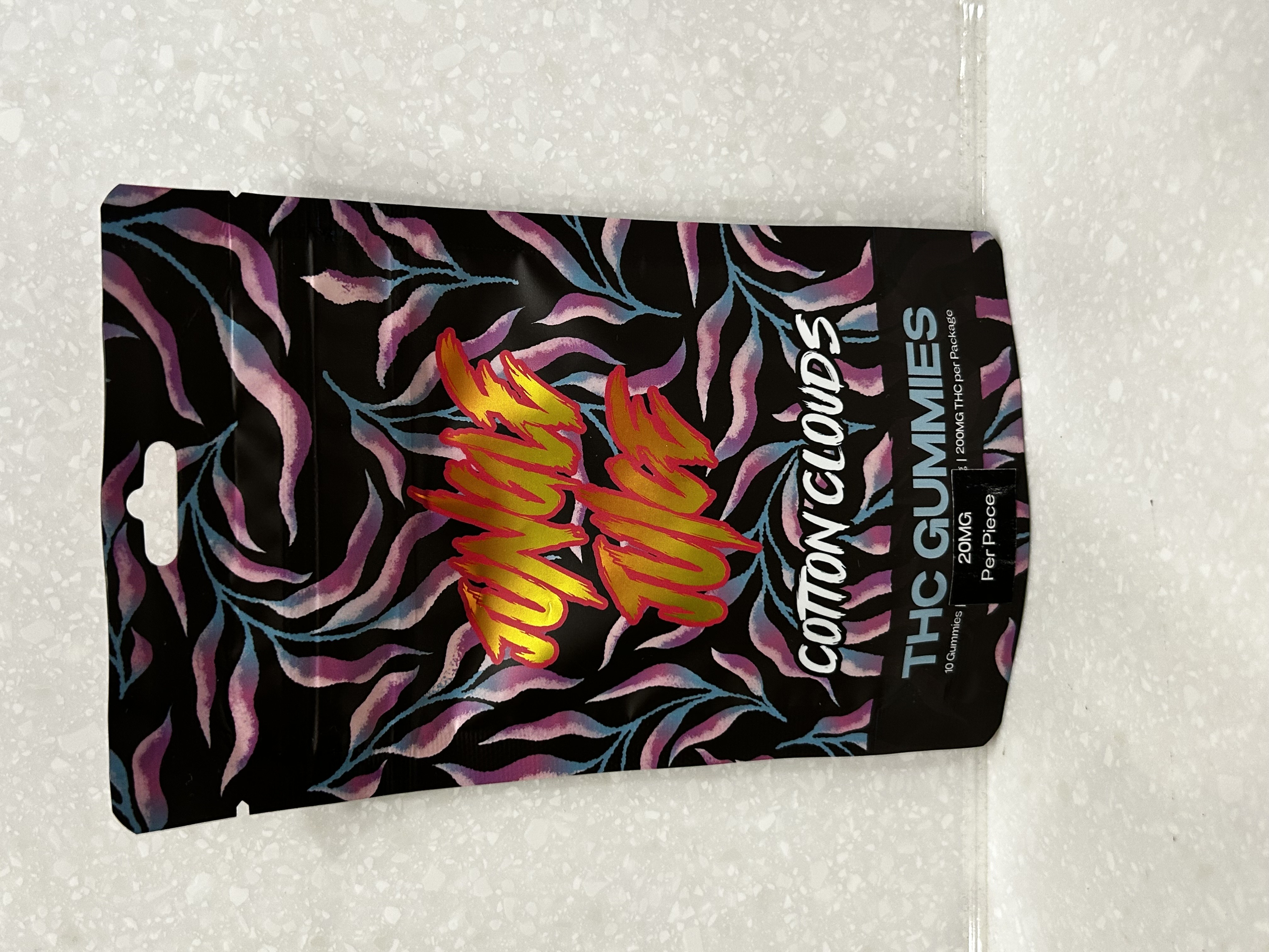 Photograph of product: Jungle Juice | Gummies | Cotton Clouds | 200mg