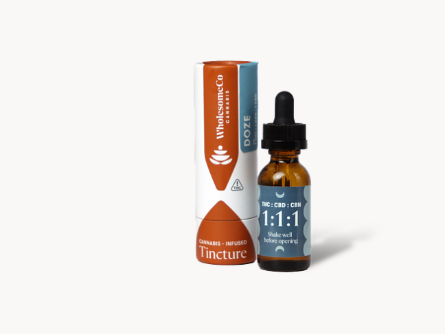 Photograph of product: WholesomeCo Doze Tincture Northern Lights 600mg 1:1:1 TH-oui:CBD:CBN