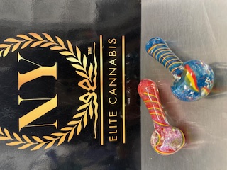 Photograph of product: 3 inch Assorted Spiral Handpipe