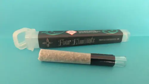 Photograph of Product: 1g Rosin Infused Pre Rolls - Queen of Diamonds