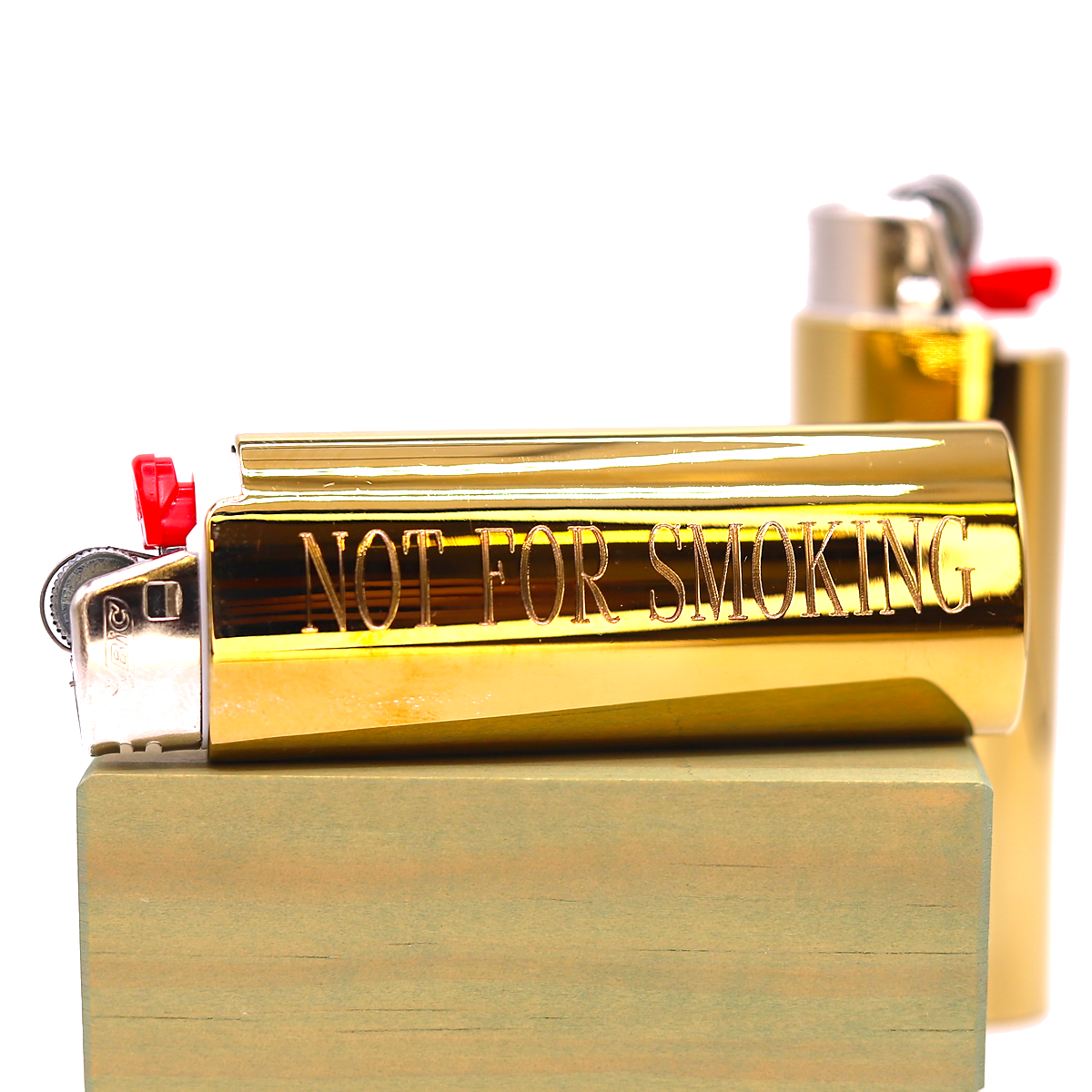Photograph of product: SWC - 'Not For Smoking' Case w/ Lighter