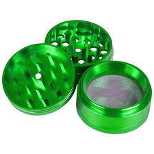 Photograph of product: The Social Leaf | Accessories | Social Leaf Grinder | Green