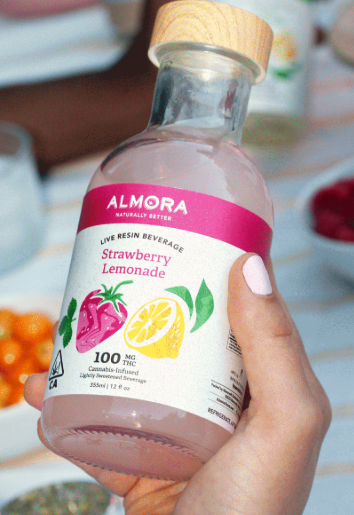 Photograph of product: Almora Farm - Strawberry Lemonade - 100mg - 12oz