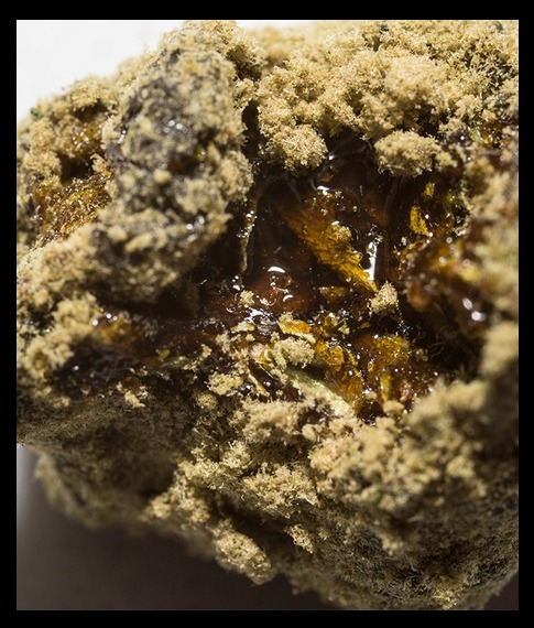 Photograph of product: Kaviar Moonrock Infused Nugs (I)