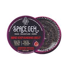 Photograph of product: Space Gem - Sweet Sleepy Fig 1:1 - Mind Expanding Belt - Rosin Gummies 10pk 50 mg thc