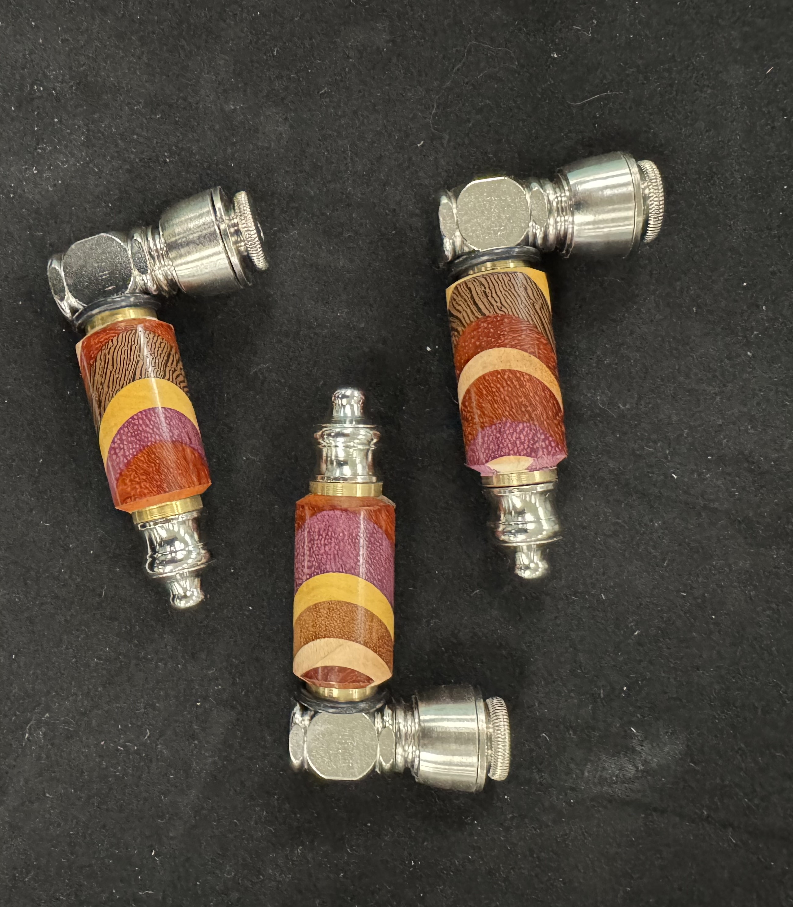 Photograph of product: Small Rainbow Component Pipe Twin Oaks