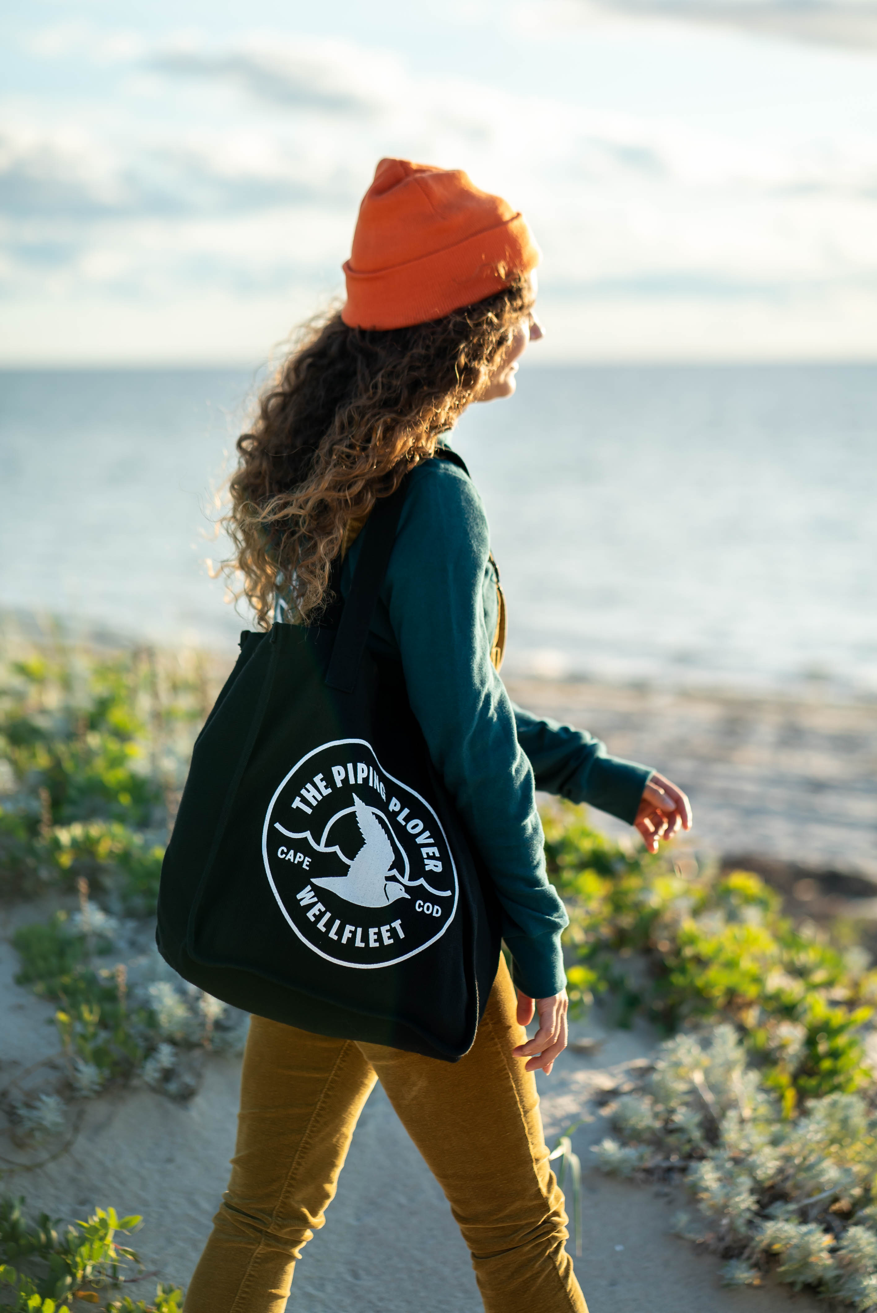 Photograph of product: Black Tote Bag