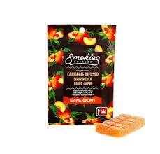 Photograph of product: SOUR Single Peach (Smokiez)