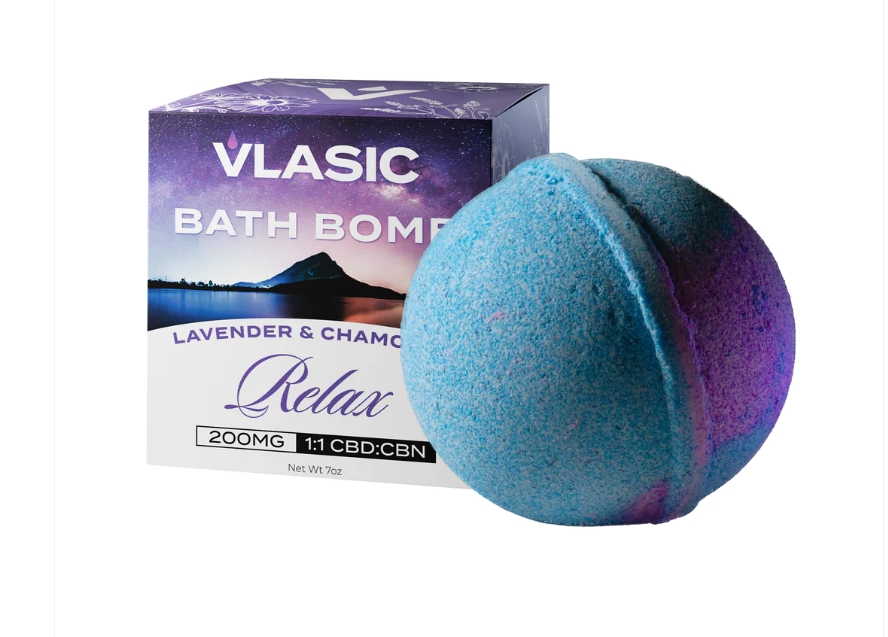 Photograph of product: Vlasic | CBN Relax 1:1 | Bath Bomb
