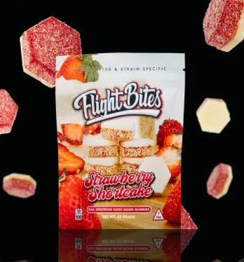 Photograph of product: Strawberry Shortcake | Live Rosin 100mg Gummies