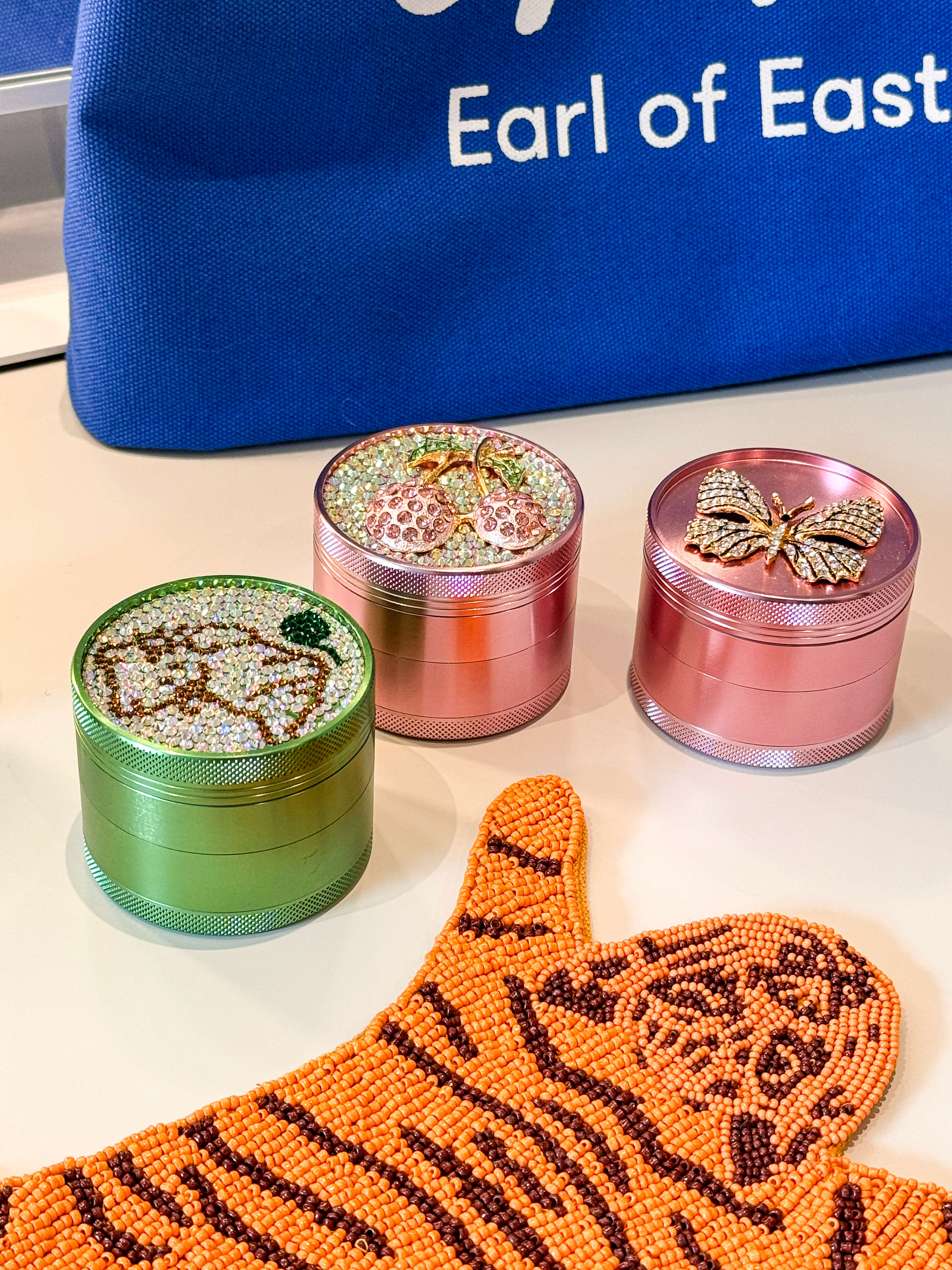 Photograph of product: Diamond Bling Herb Grinder