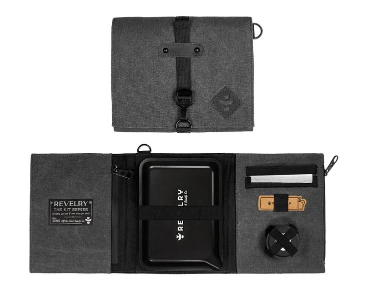 Photograph of product: Smoke The Rolling Kit Smell Proof Kit