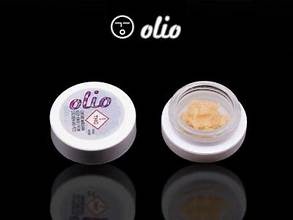 Photograph of product: Olio | 90u and 120u Premium Cold Cured Rosin | Uva De Rainbow #7