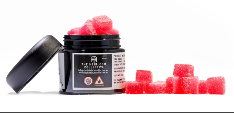 Photograph of product: Sugar-Free Watermelon Pectin Cubes 100mg The Heirloom Collective