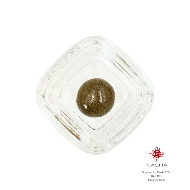 Photograph of product: GovernMint Oasis | 1.2g Red Pressed au chocolat