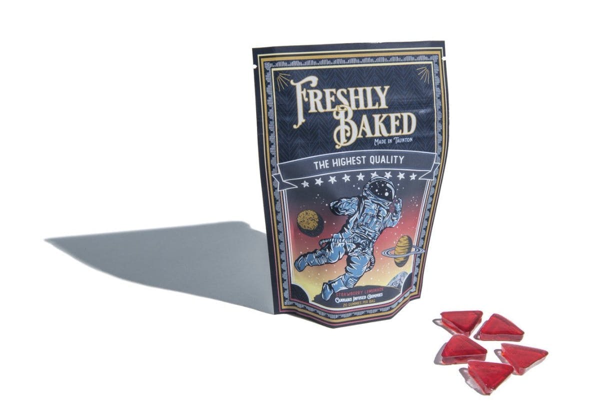 Photograph of product: Freshly Baked - Strawberry Lemonade - 100mg 20pk Gummies