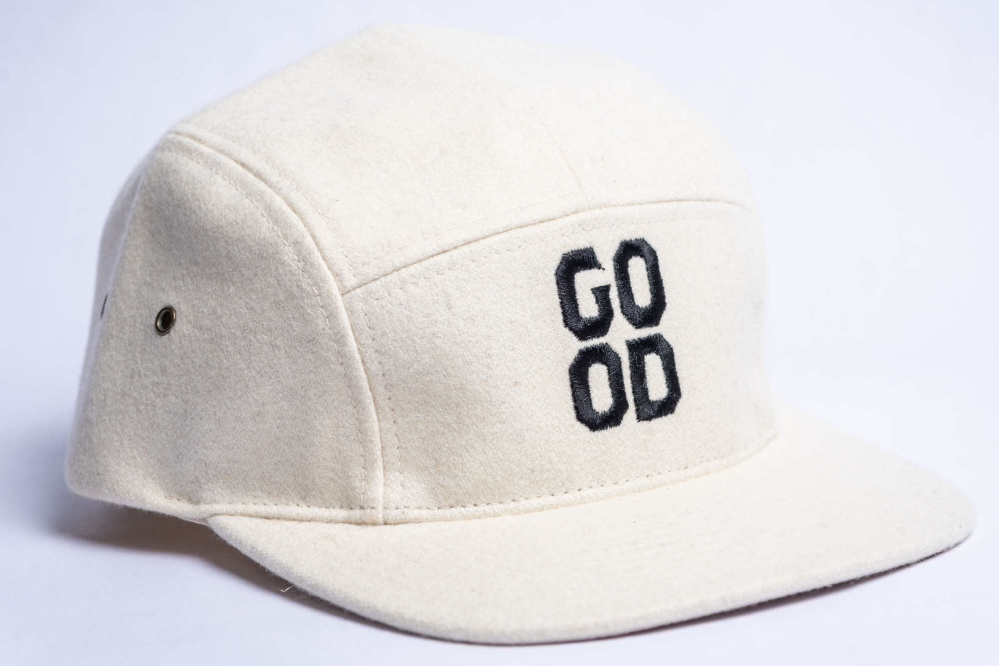 Photograph of product: GOOD White Hat