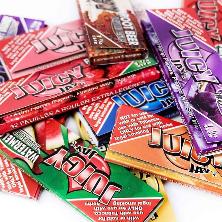 Photograph of product: JUICY JAY'S 1 1/4 ROLLING PAPERS