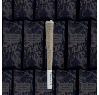 Photograph of product: PLAY | Strawnana 1.2g Infused Preroll