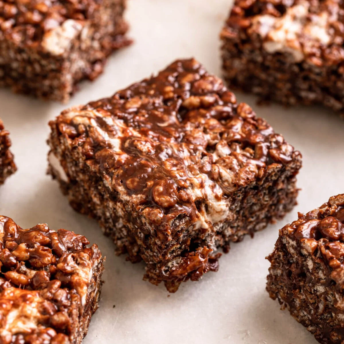 Photograph of product: Canna Crispy - Chocolate Hybrid