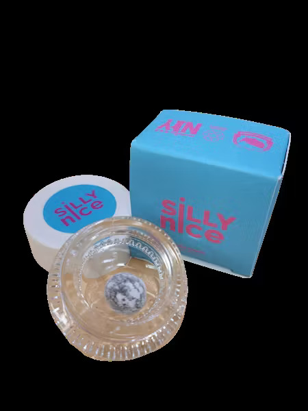 Photograph of product: Frosted au chocolat Ball SiLLY NiCE
