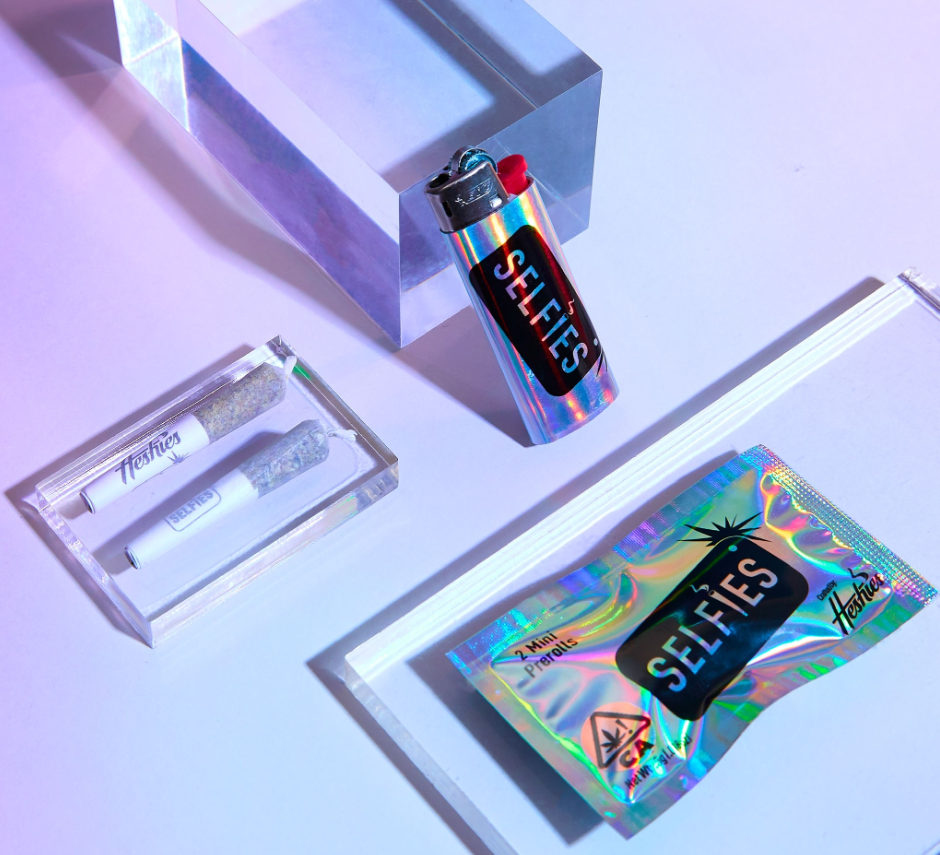 Photograph of product: VIOLET ICE - 0.7 G - 2 PACK