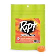 Photograph of product: RIPT Pucked Up Peach Oui'd Gummies