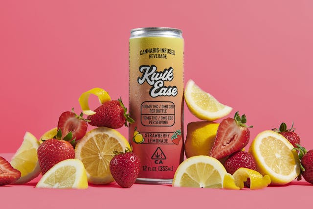 Photograph of product: Kwik Ease Strawberry Lemonade 100mg - 