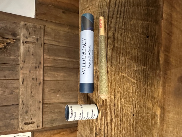 Photograph of product: WL Skunkberry pre roll