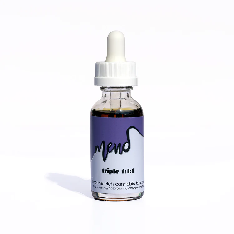 Photograph of product: Mend Triple 1:1:1 Tincture