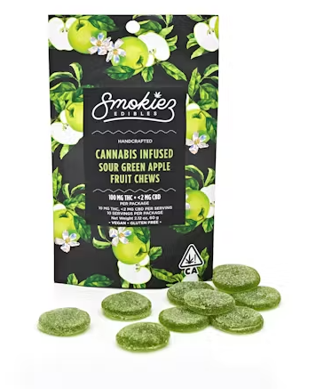 Photograph of product: SOUR GREEN APPLE CBG : TH-oui FRUIT CHEWS B2