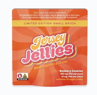 Photograph of product: Guava Berry Fusion - Boobery Cookies | Cured Resin Gummies | 10 x 10mg