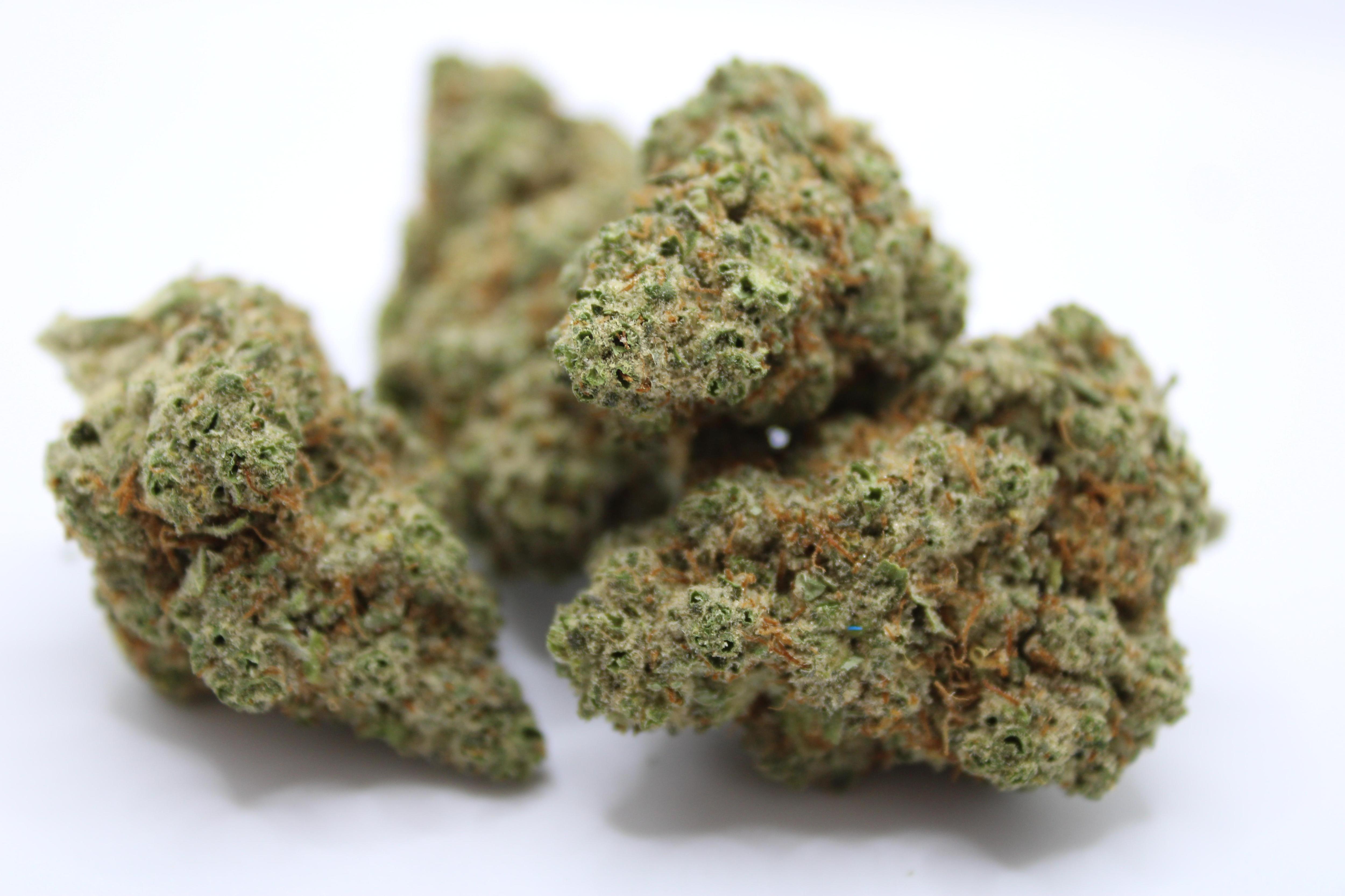 Photograph of product: In The Flow - Flower - Peach Crescendo - Bulk - 28g