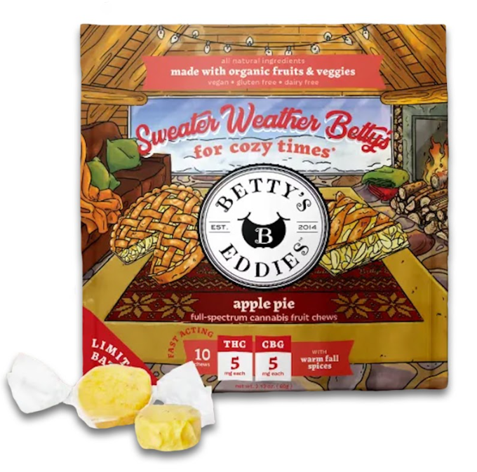 Photograph of product: Betty's Eddies: Apple Pie Chews